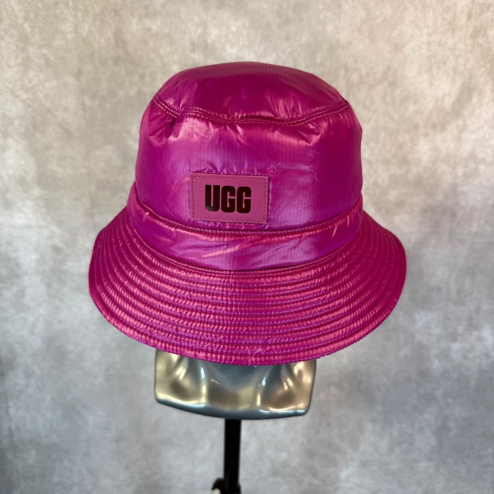 UGG Bucket Hat Women OS Wild Aster Pink Logo Patch Barbiecore Metallic Festival